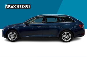 Skoda Superb esikatselu 8