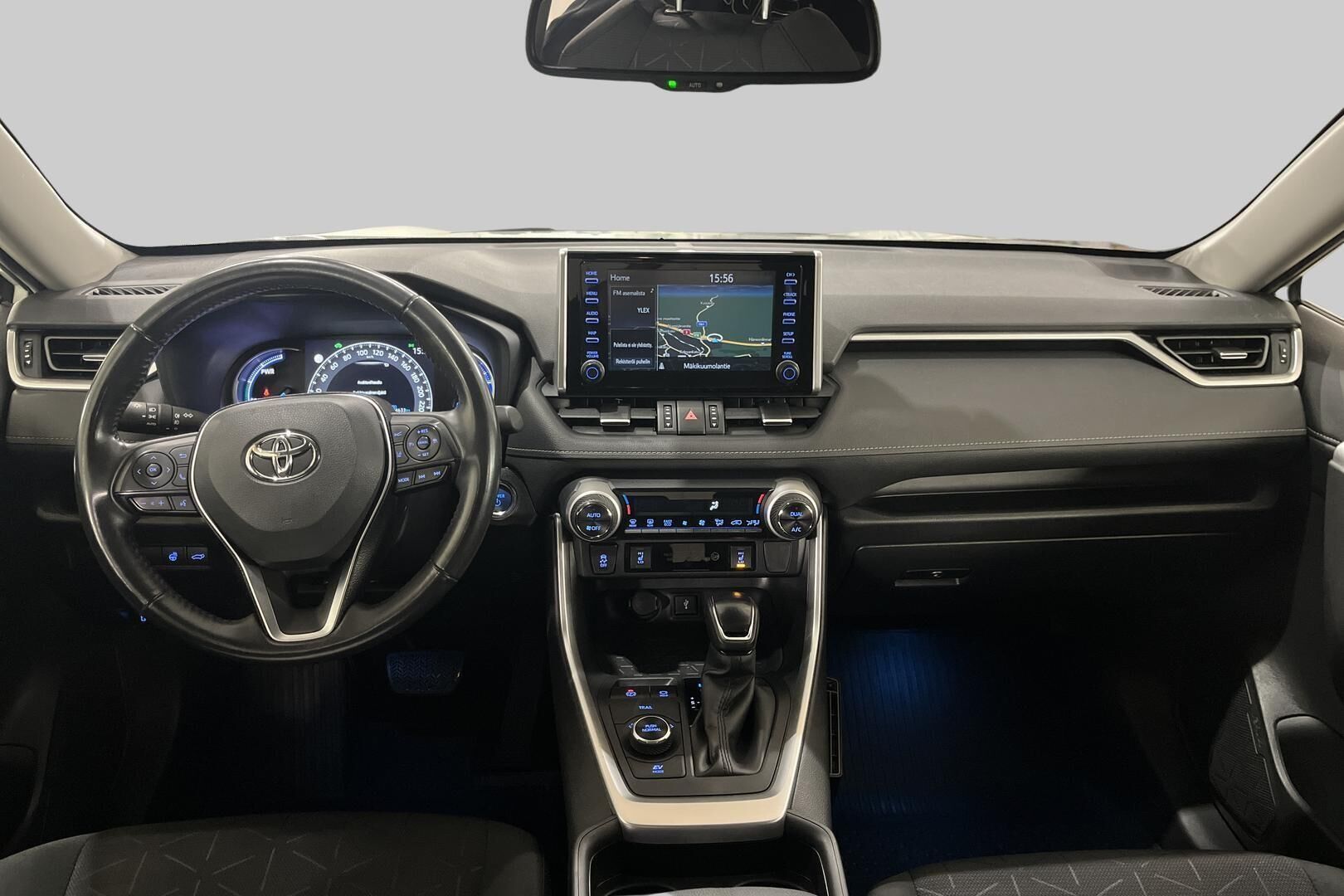 TOYOTA RAV4 iso kuva 10