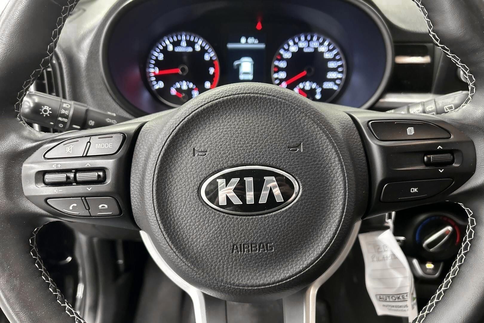 Kia Picanto iso kuva 16