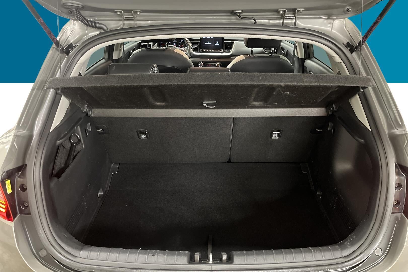 Kia Stonic iso kuva 12