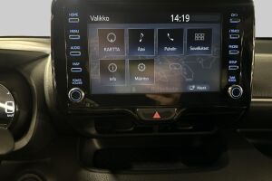 Toyota Yaris esikatselu 16