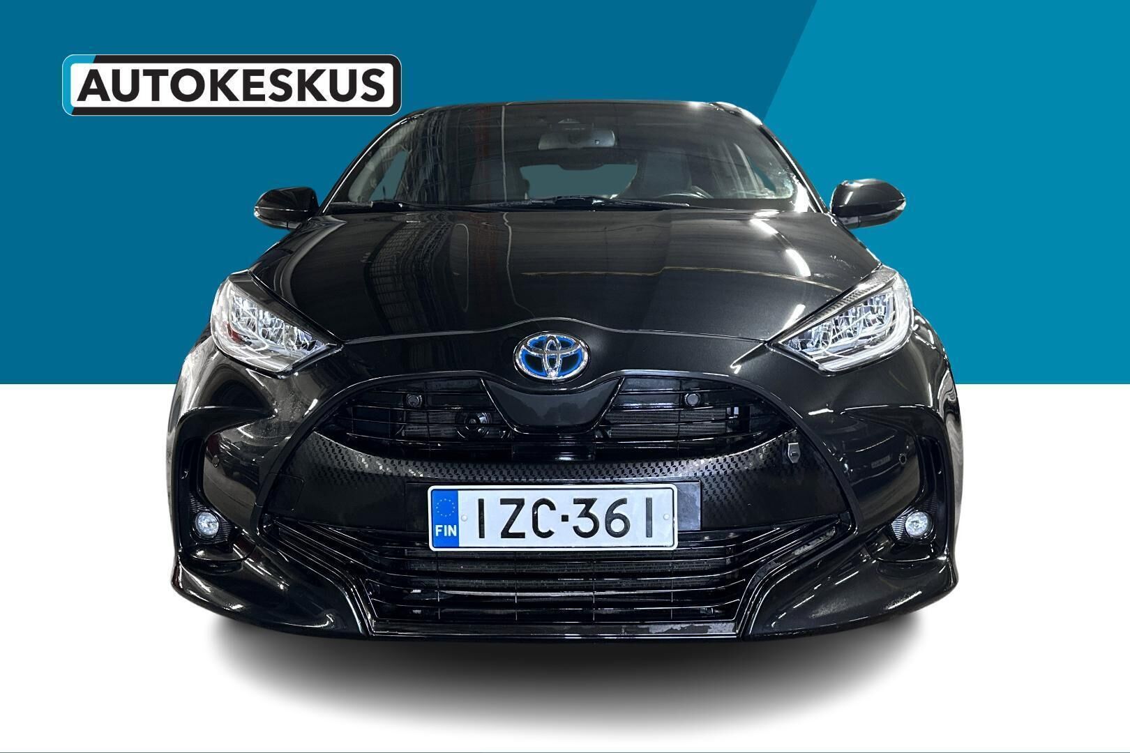 Toyota Yaris iso kuva 2