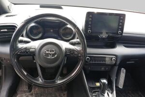 Toyota Yaris esikatselu 2