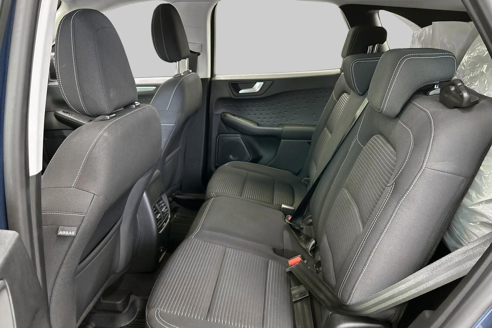 Ford Kuga iso kuva 10