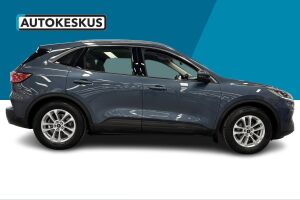 Ford Kuga esikatselu 4