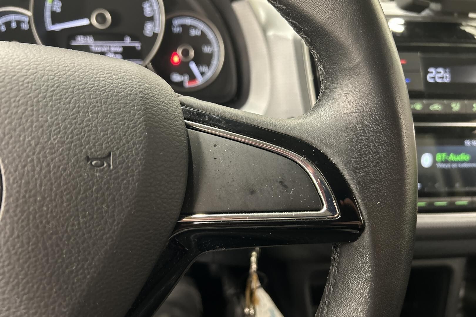 Skoda Citigo iso kuva 17