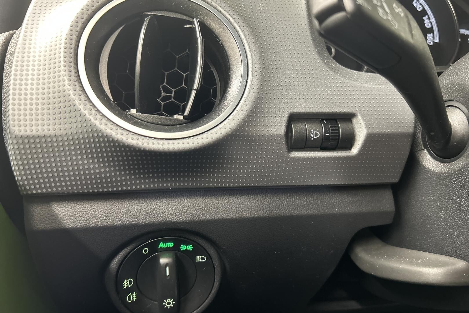 Skoda Citigo iso kuva 20