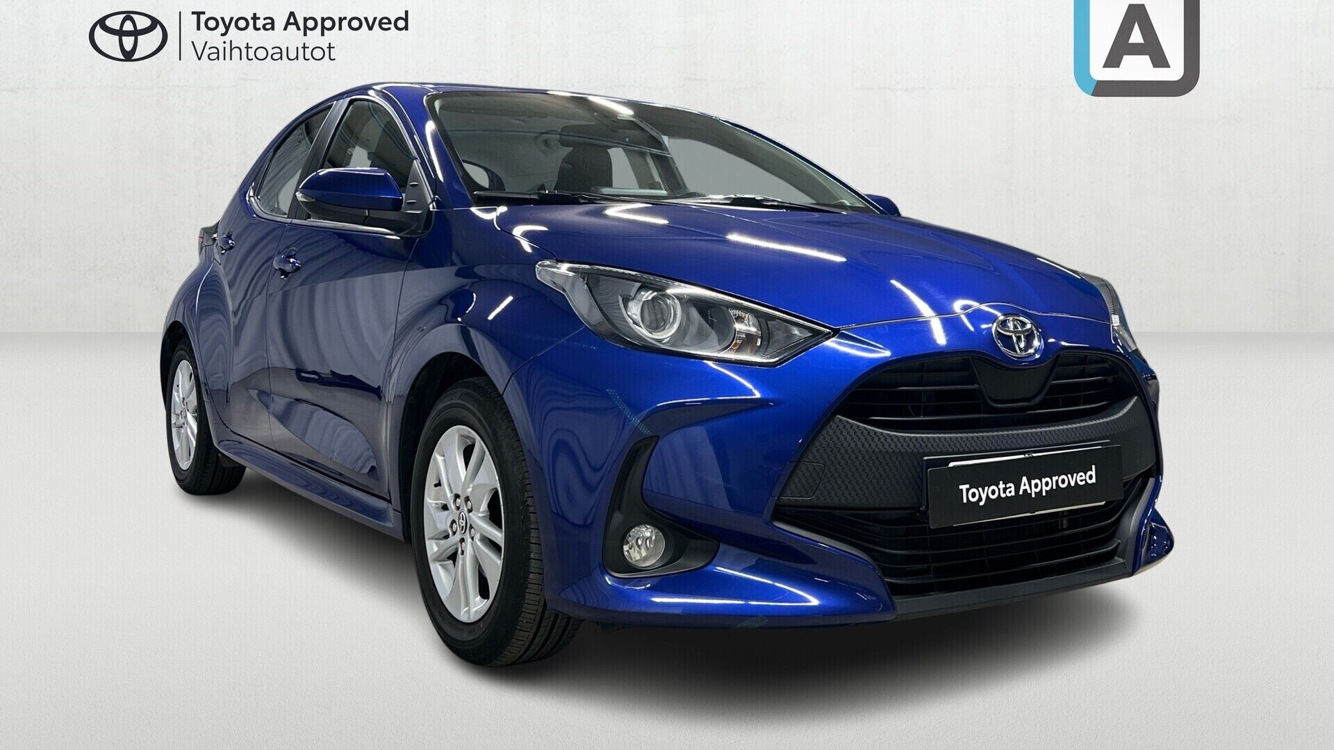 TOYOTA YARIS iso kuva 5