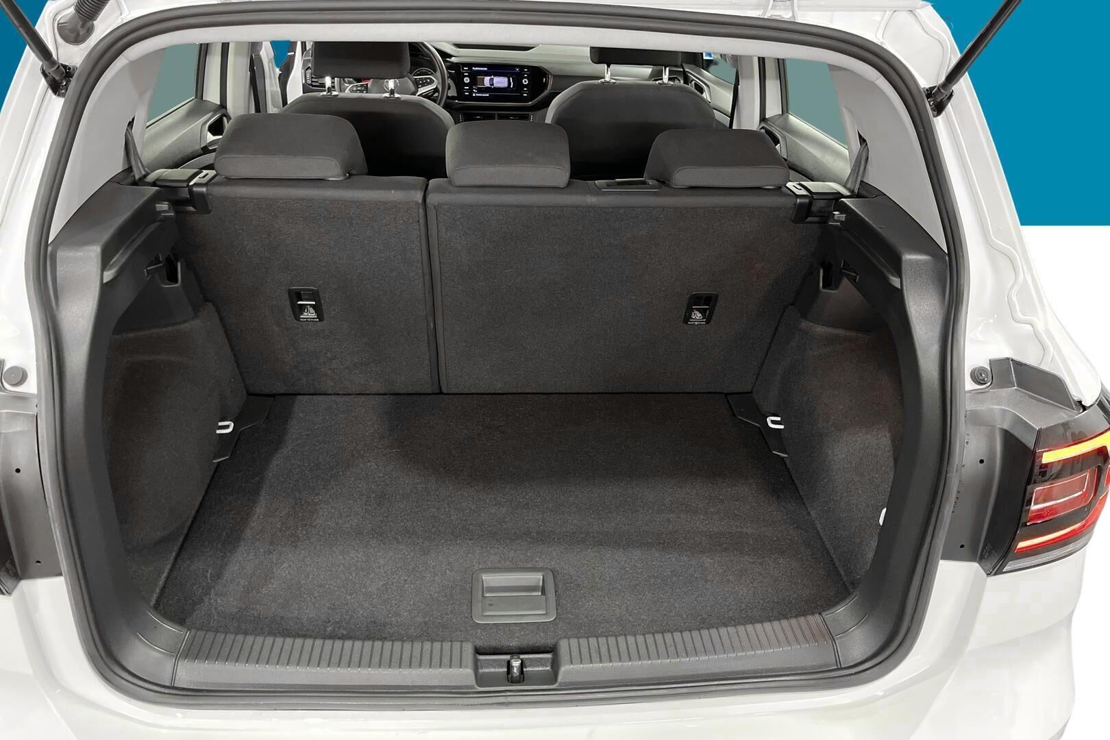 Volkswagen T-Cross iso kuva 11