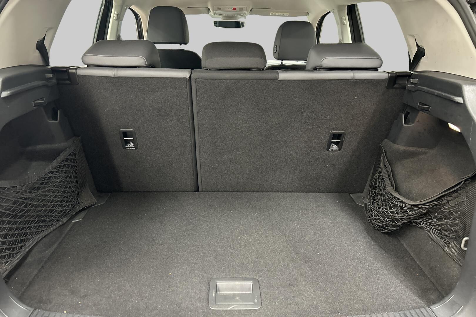 Volkswagen T-Cross iso kuva 10