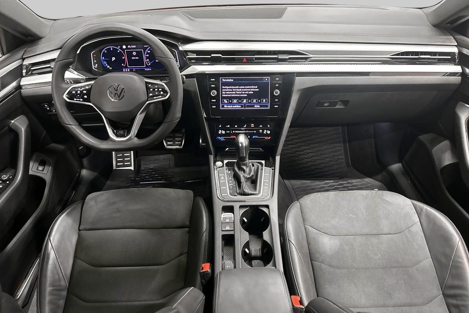 Volkswagen Arteon iso kuva 11