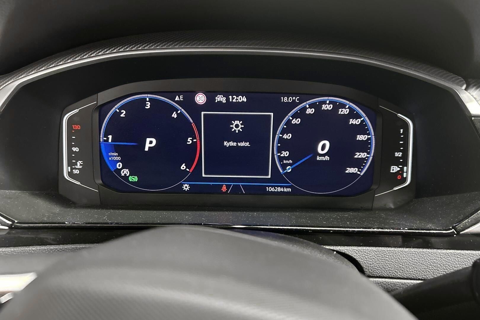 Volkswagen Arteon iso kuva 14