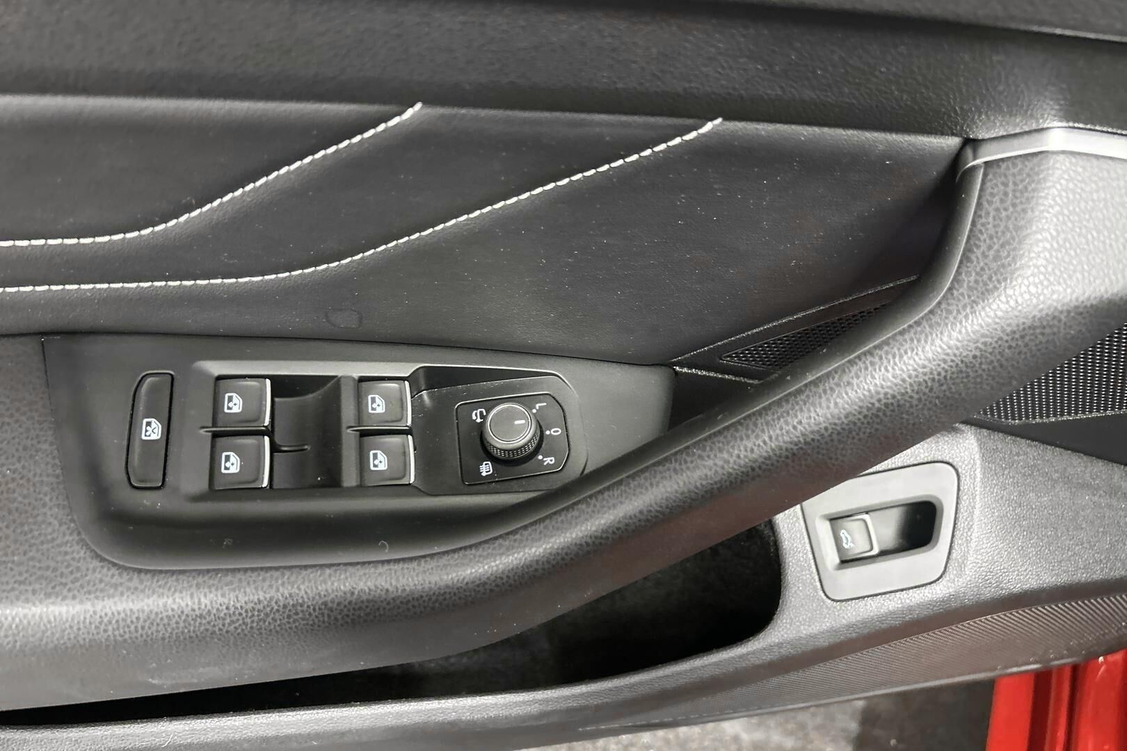 Volkswagen Arteon iso kuva 24