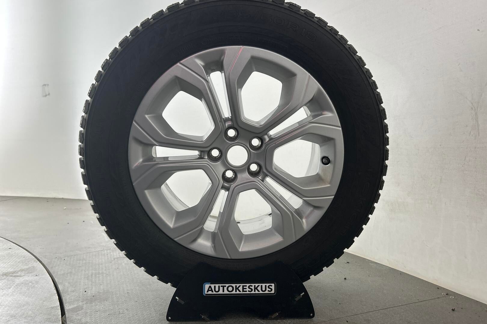 Land Rover Discovery Sport iso kuva 12