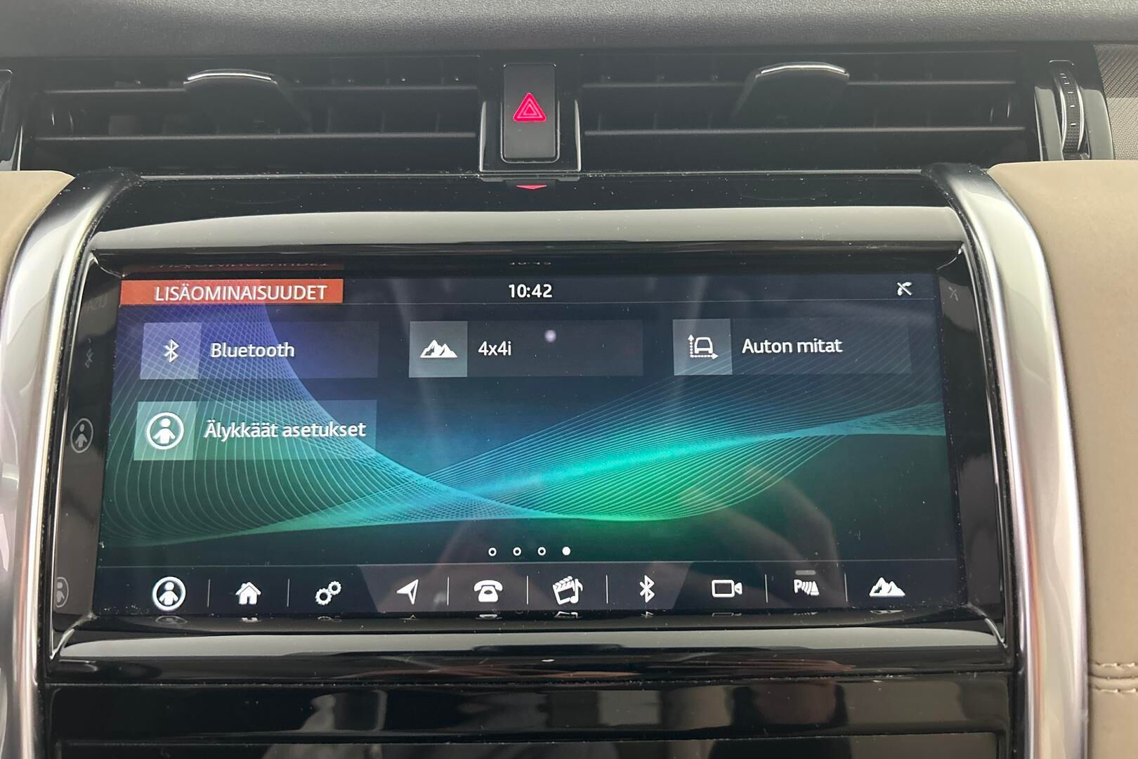 Land Rover Discovery Sport iso kuva 26