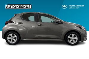 Toyota Yaris esikatselu 3