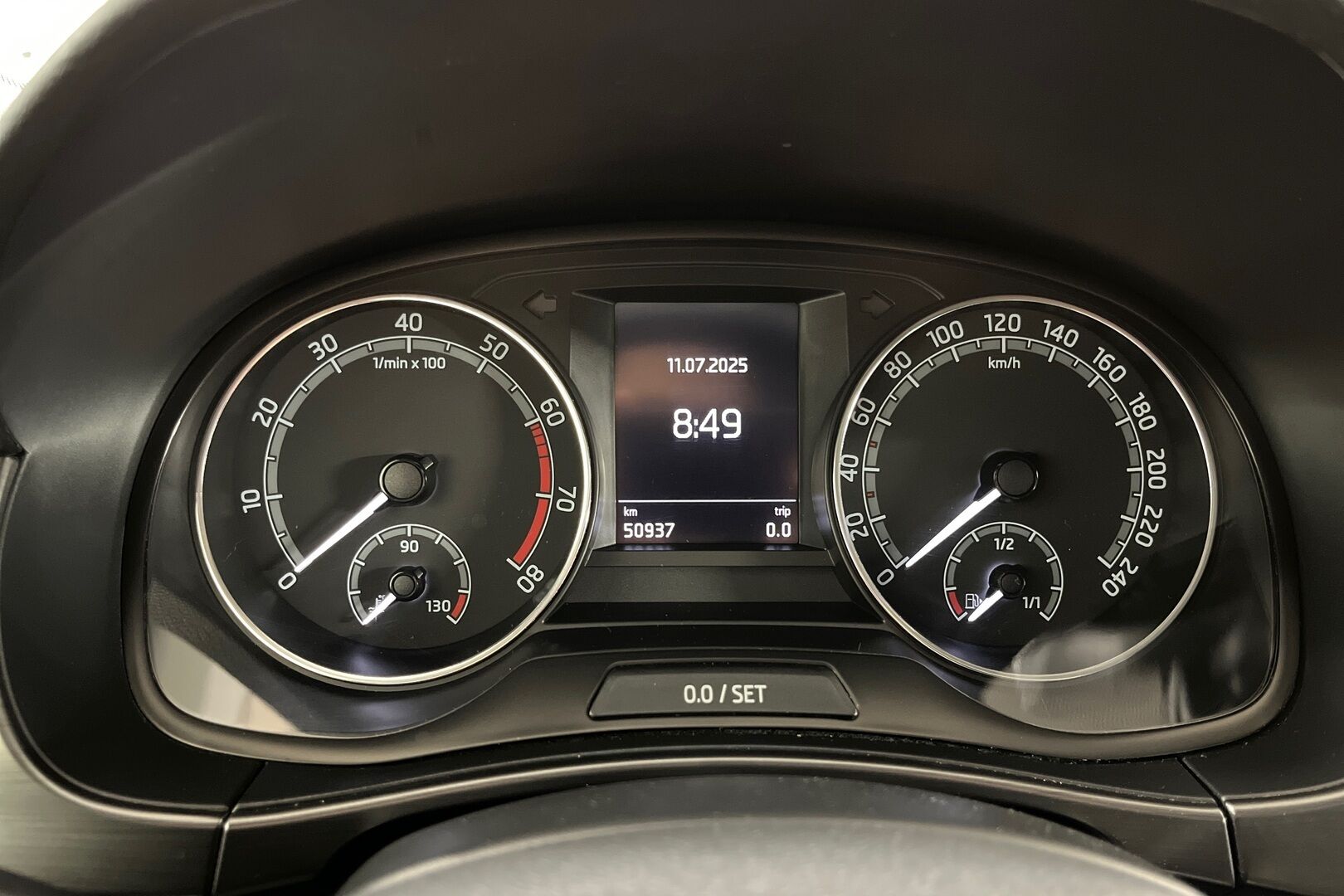 Skoda Fabia iso kuva 14