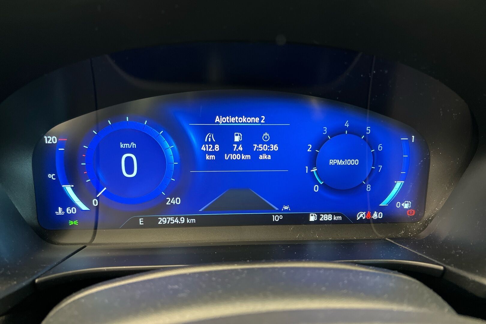 Ford Kuga iso kuva 11