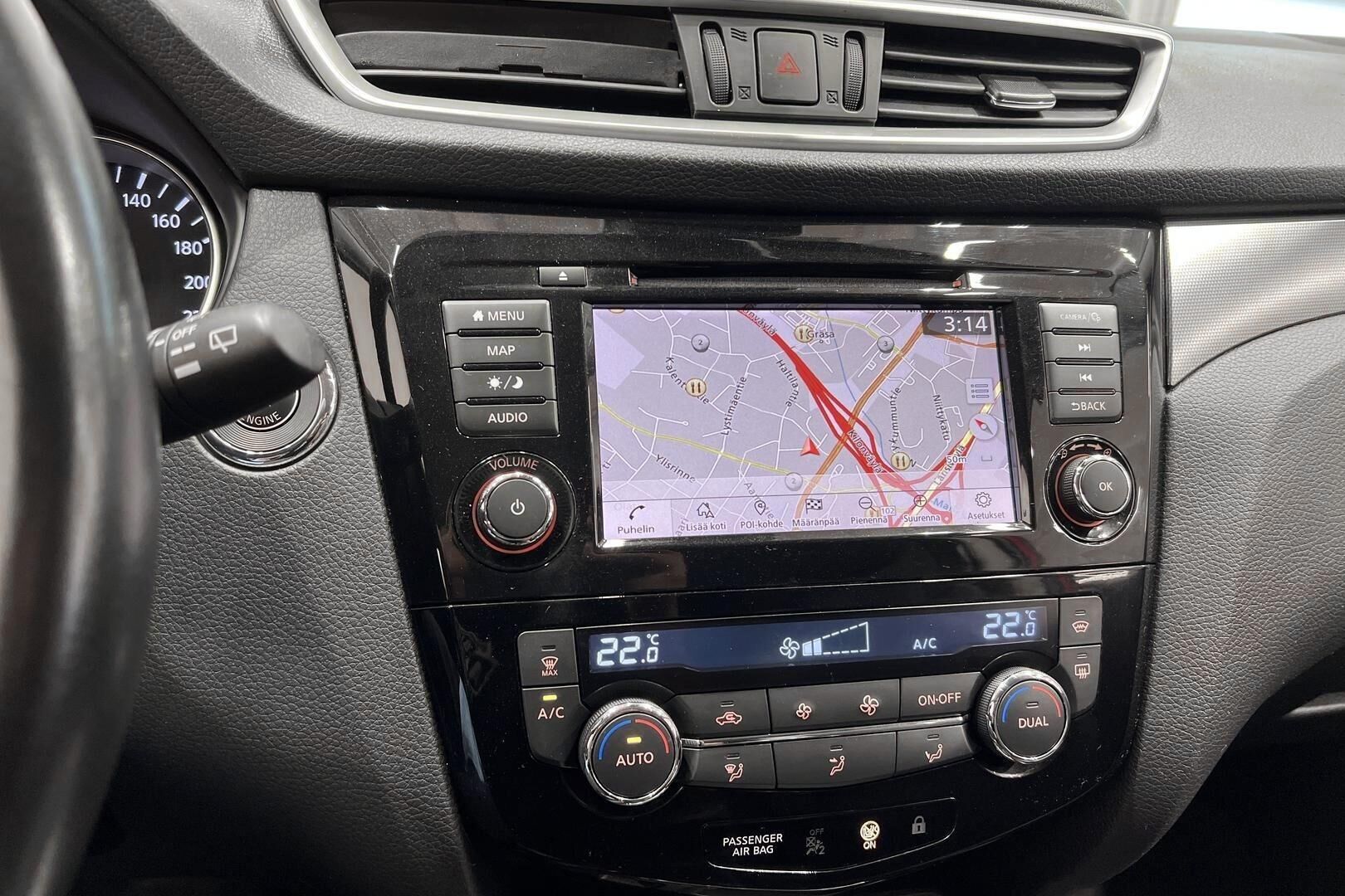 Nissan Qashqai iso kuva 15