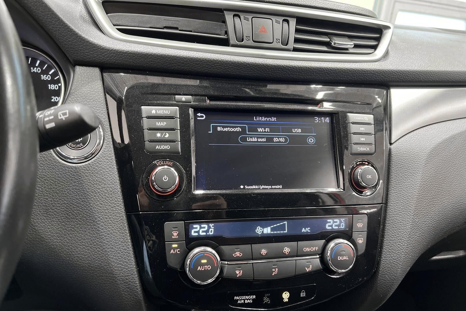 Nissan Qashqai iso kuva 18