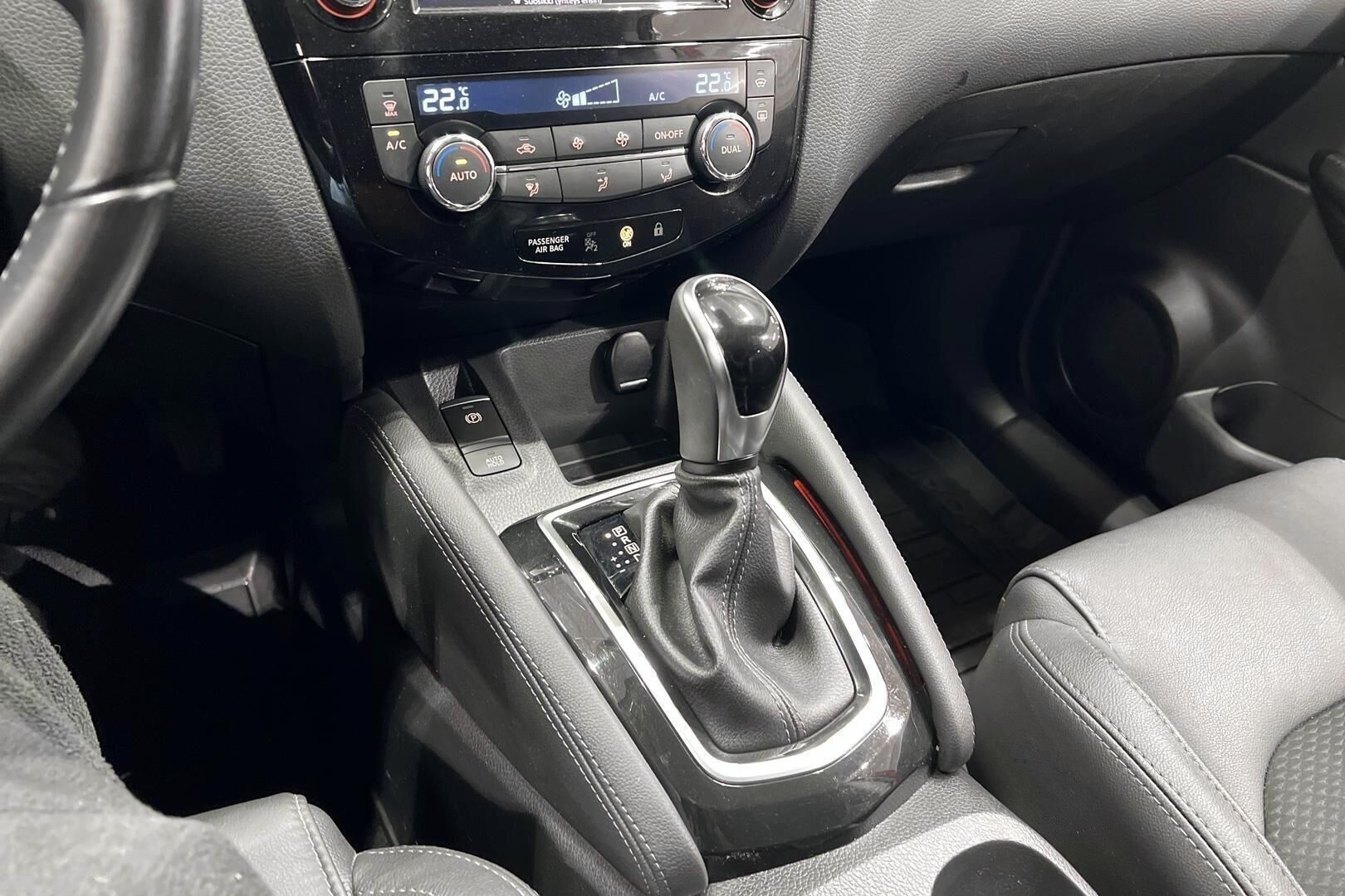 Nissan Qashqai iso kuva 19