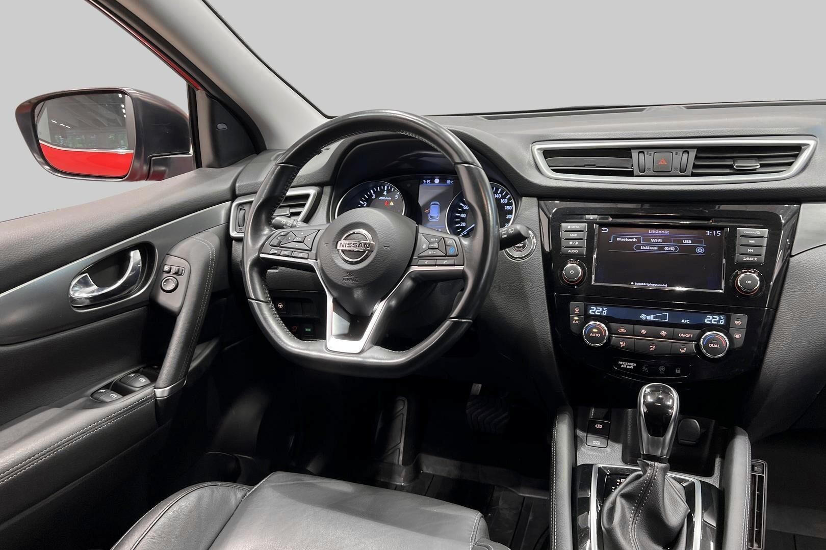 Nissan Qashqai iso kuva 27