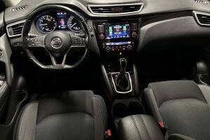 Nissan Qashqai esikatselu 11