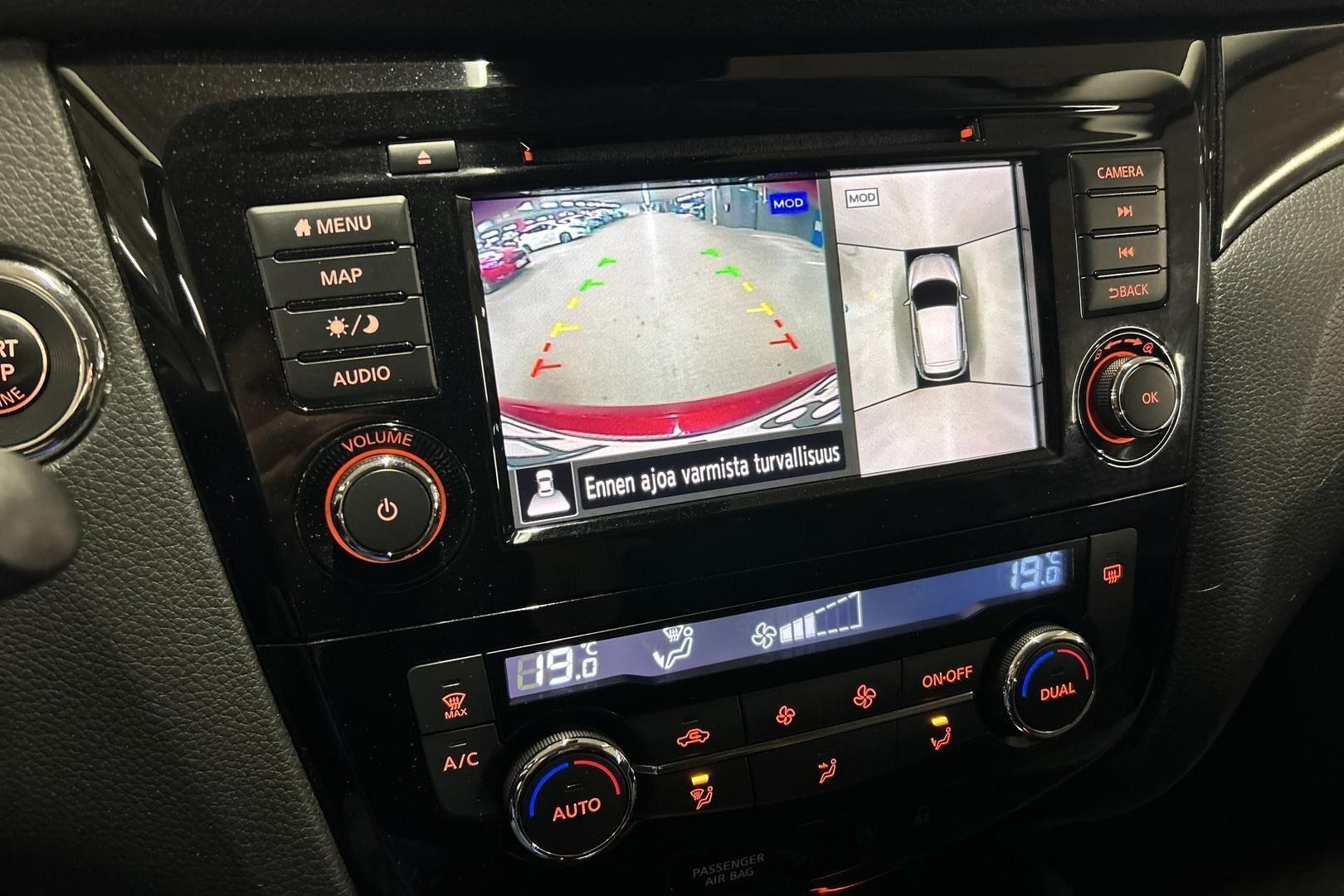 Nissan Qashqai iso kuva 23