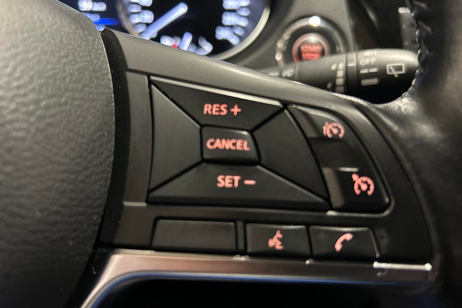 Nissan Qashqai iso kuva 28