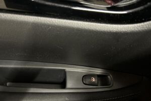 Nissan Qashqai esikatselu 35