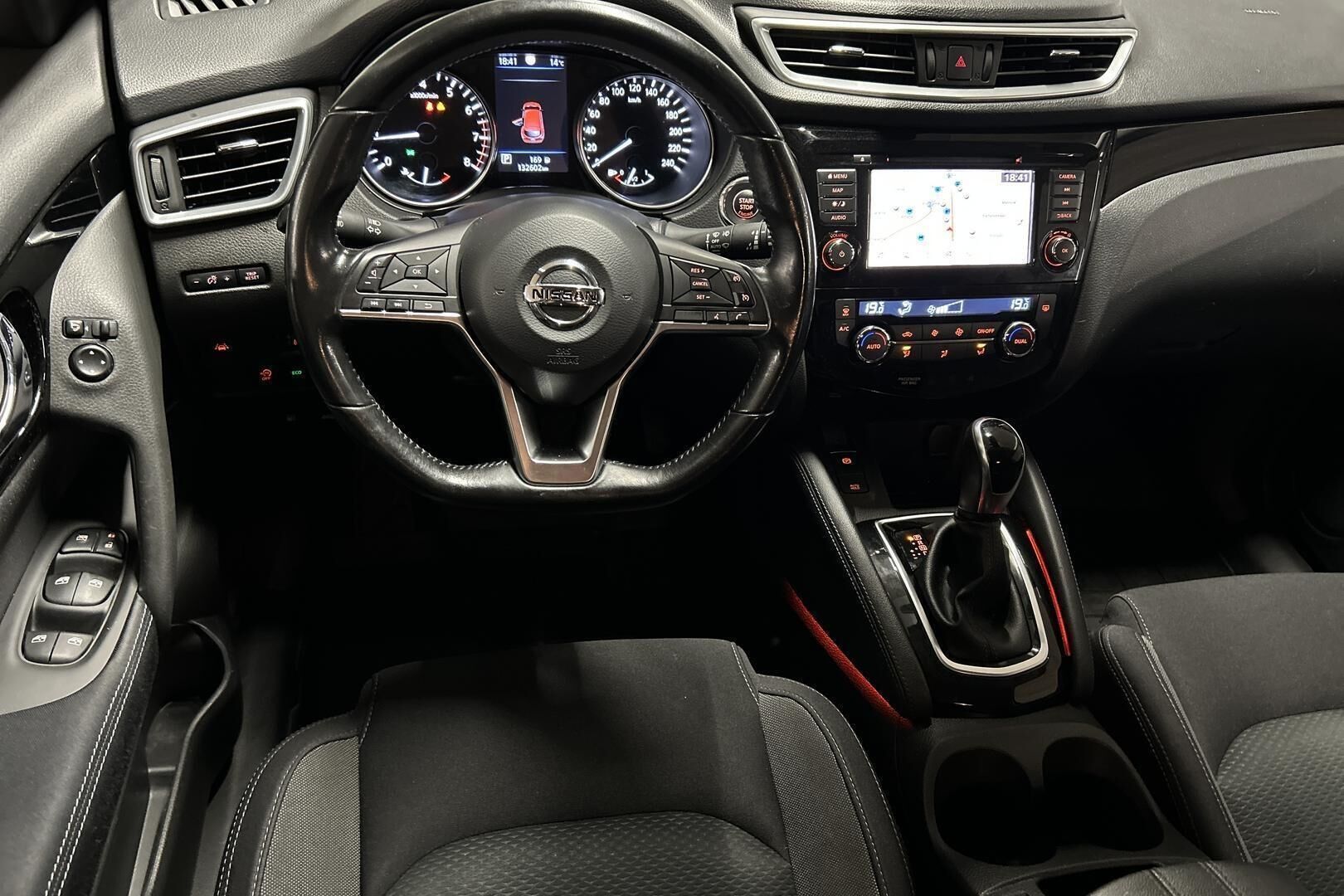 Nissan Qashqai iso kuva 36