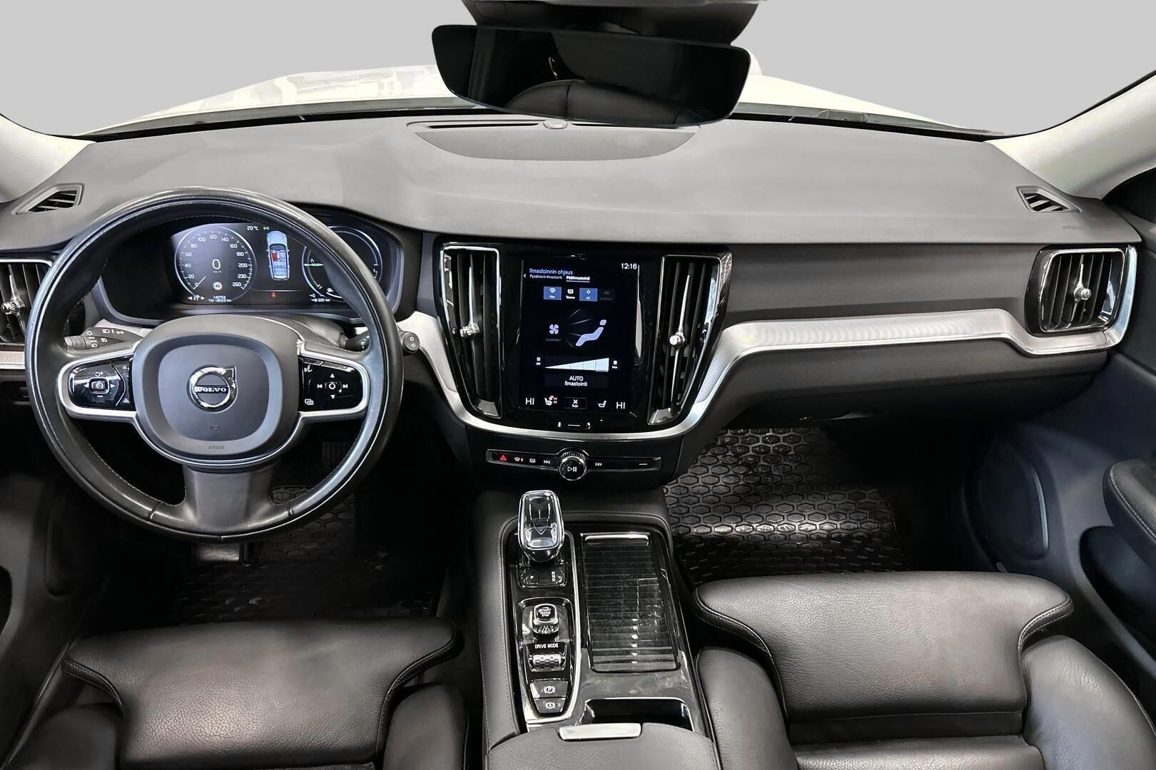 Volvo V60 iso kuva 11