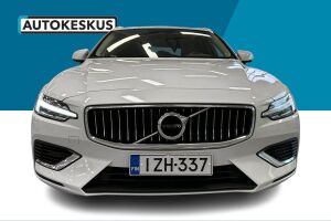 Volvo V60 esikatselu 2