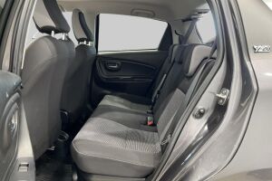 Toyota Yaris esikatselu 10