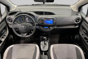 Toyota Yaris esikatselu 11