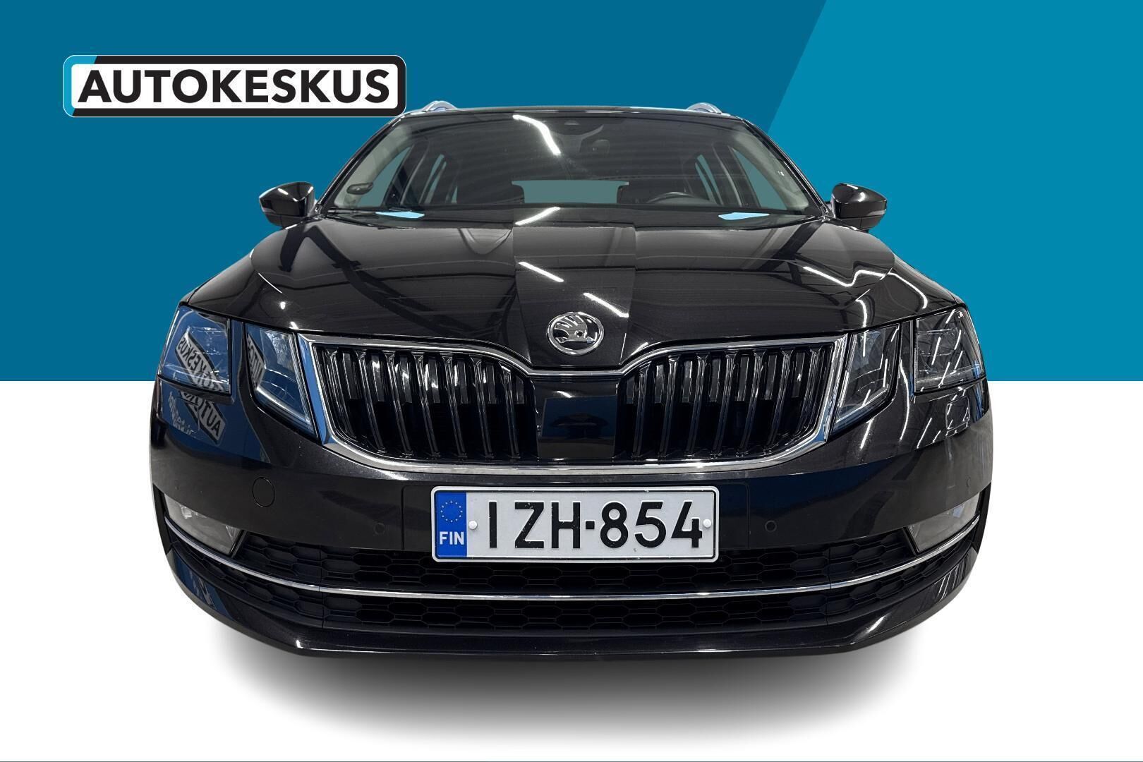 Skoda Octavia iso kuva 2