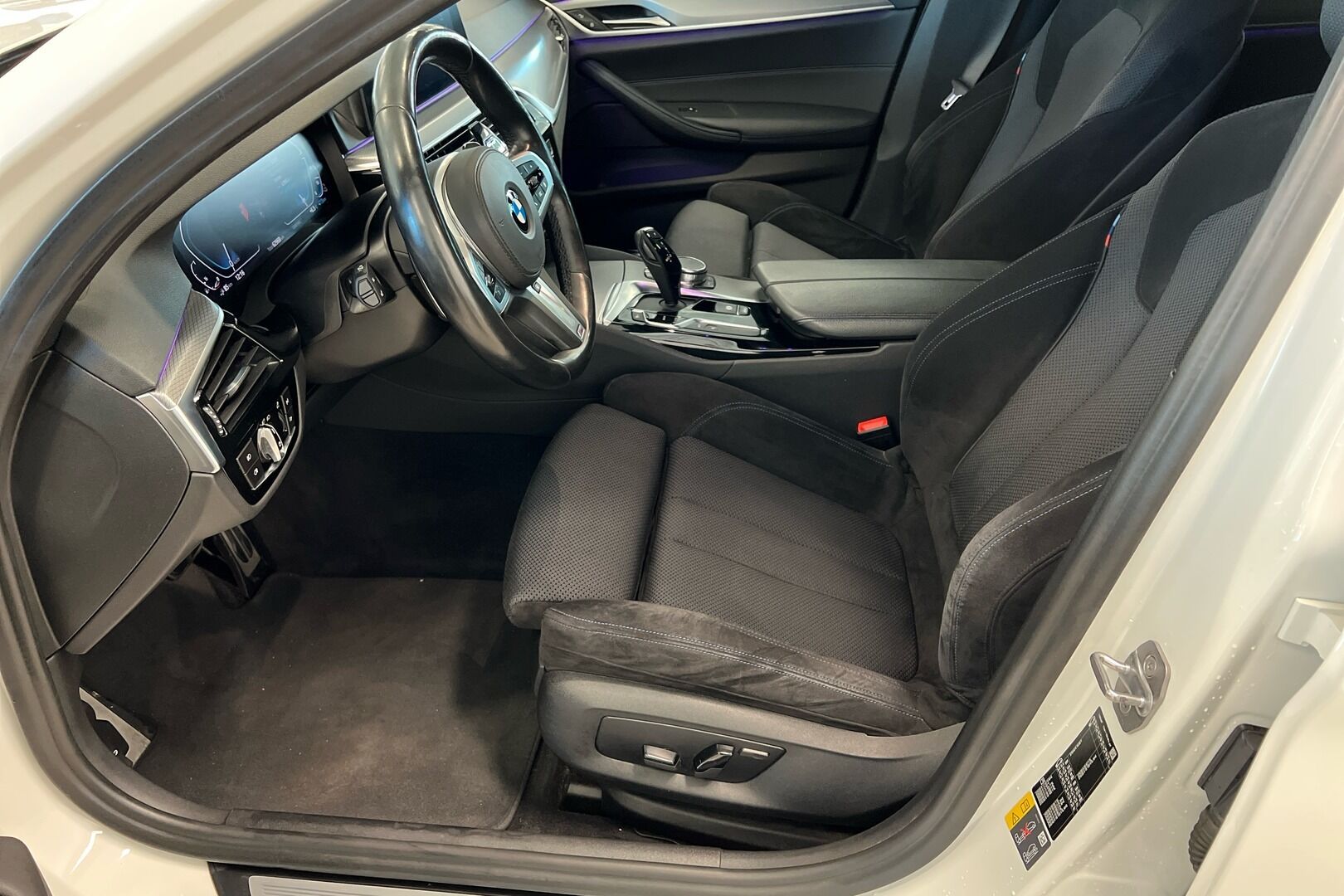 BMW 5-sarja iso kuva 9