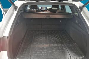 Toyota Corolla esikatselu 12