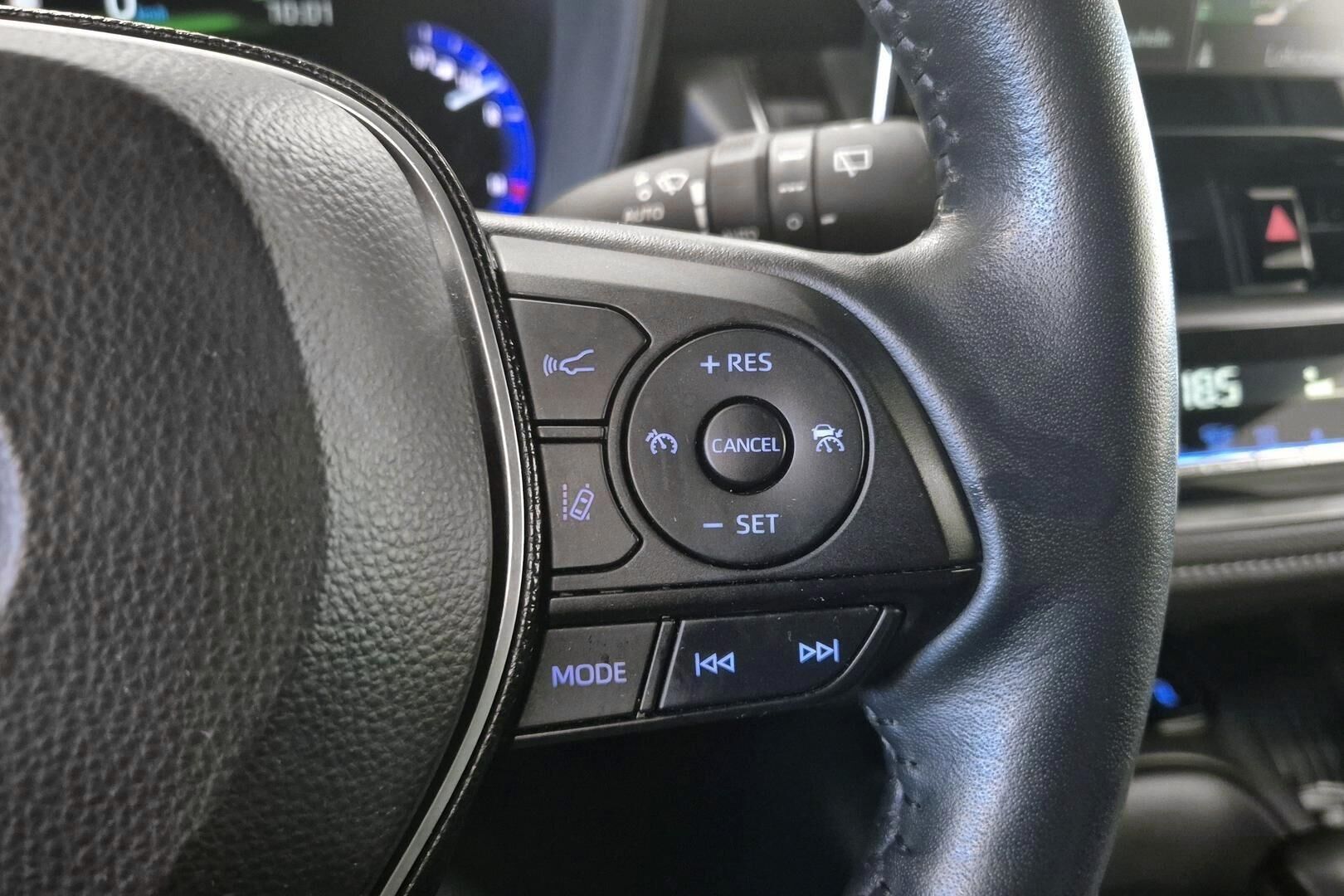 Toyota Corolla iso kuva 18