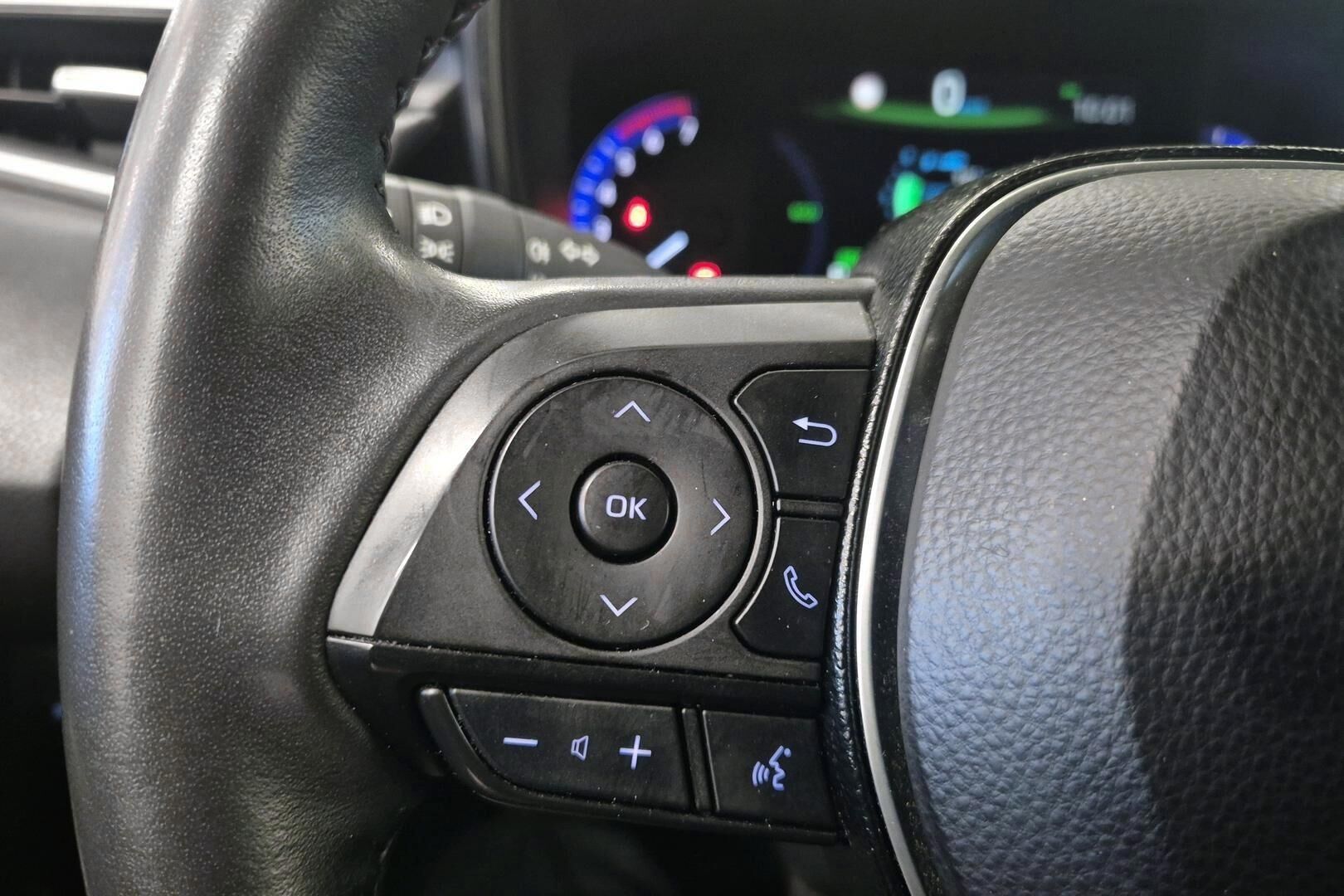 Toyota Corolla iso kuva 19