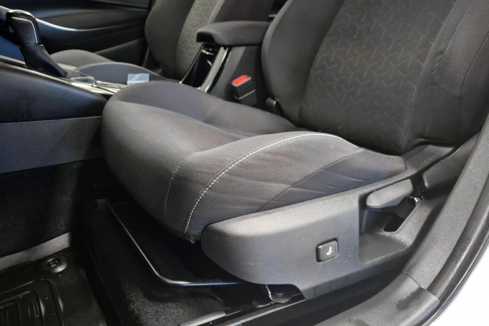 Toyota Corolla iso kuva 22