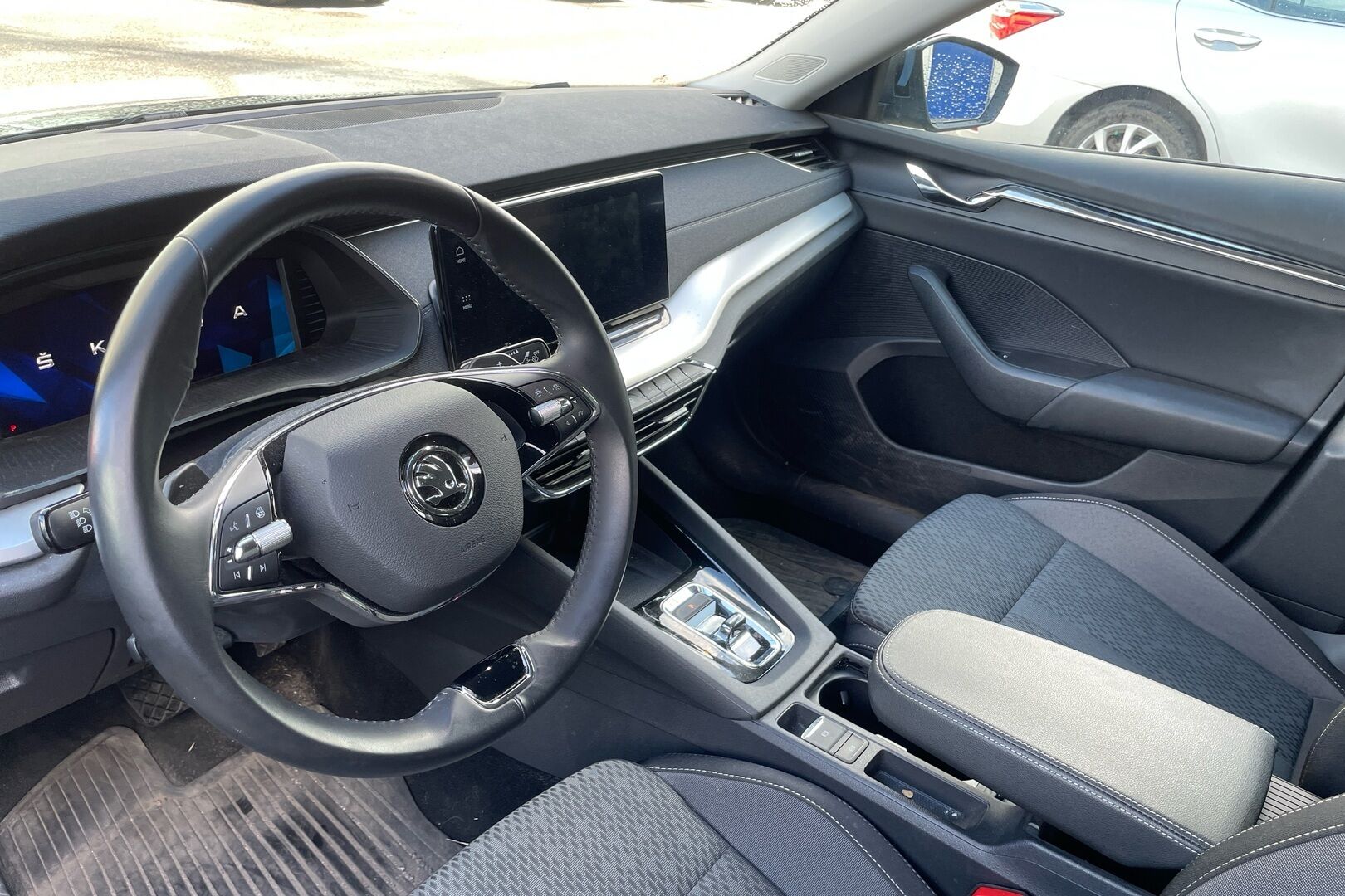 Skoda Octavia iso kuva 1