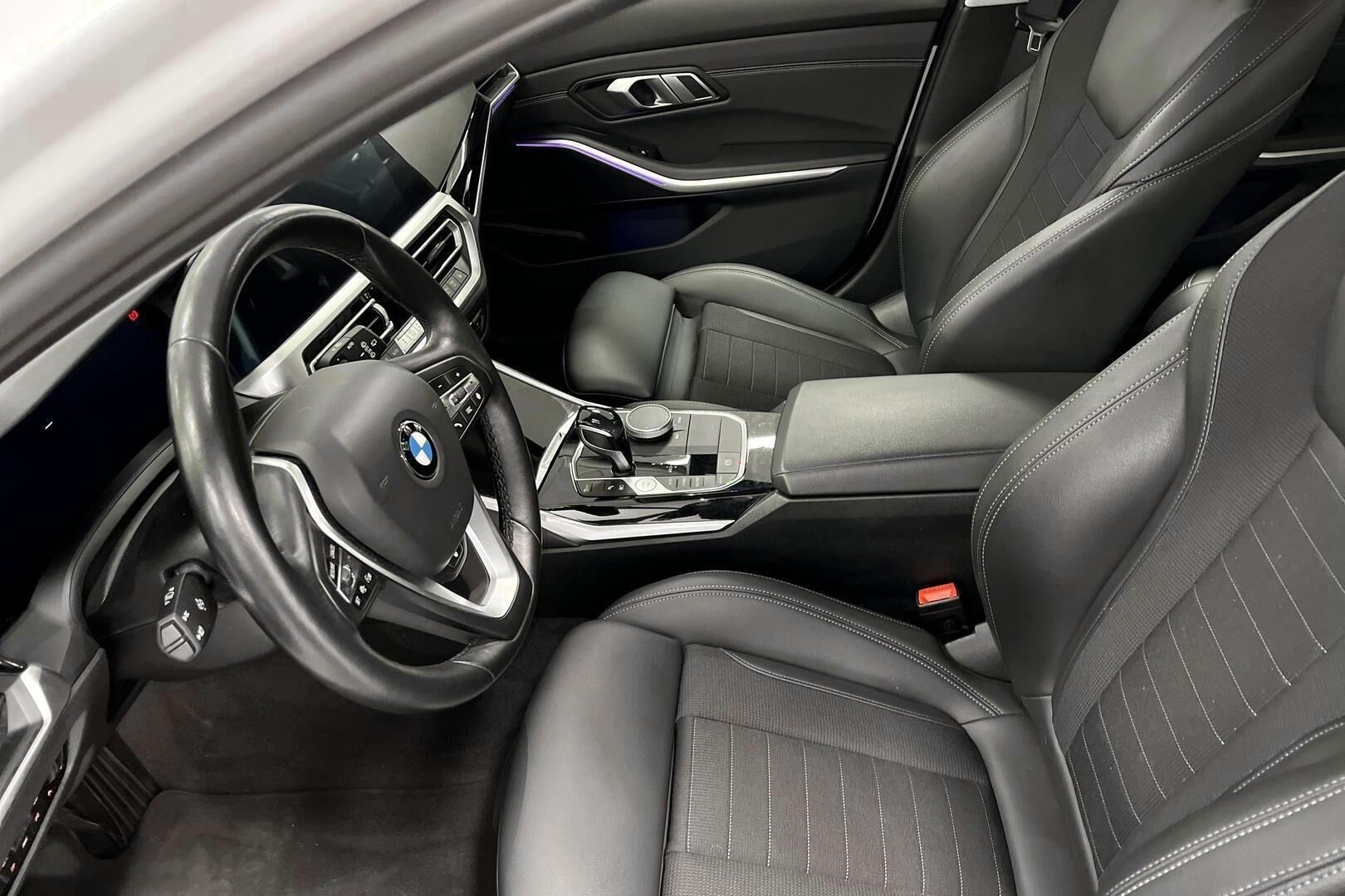 BMW 3-sarja iso kuva 10