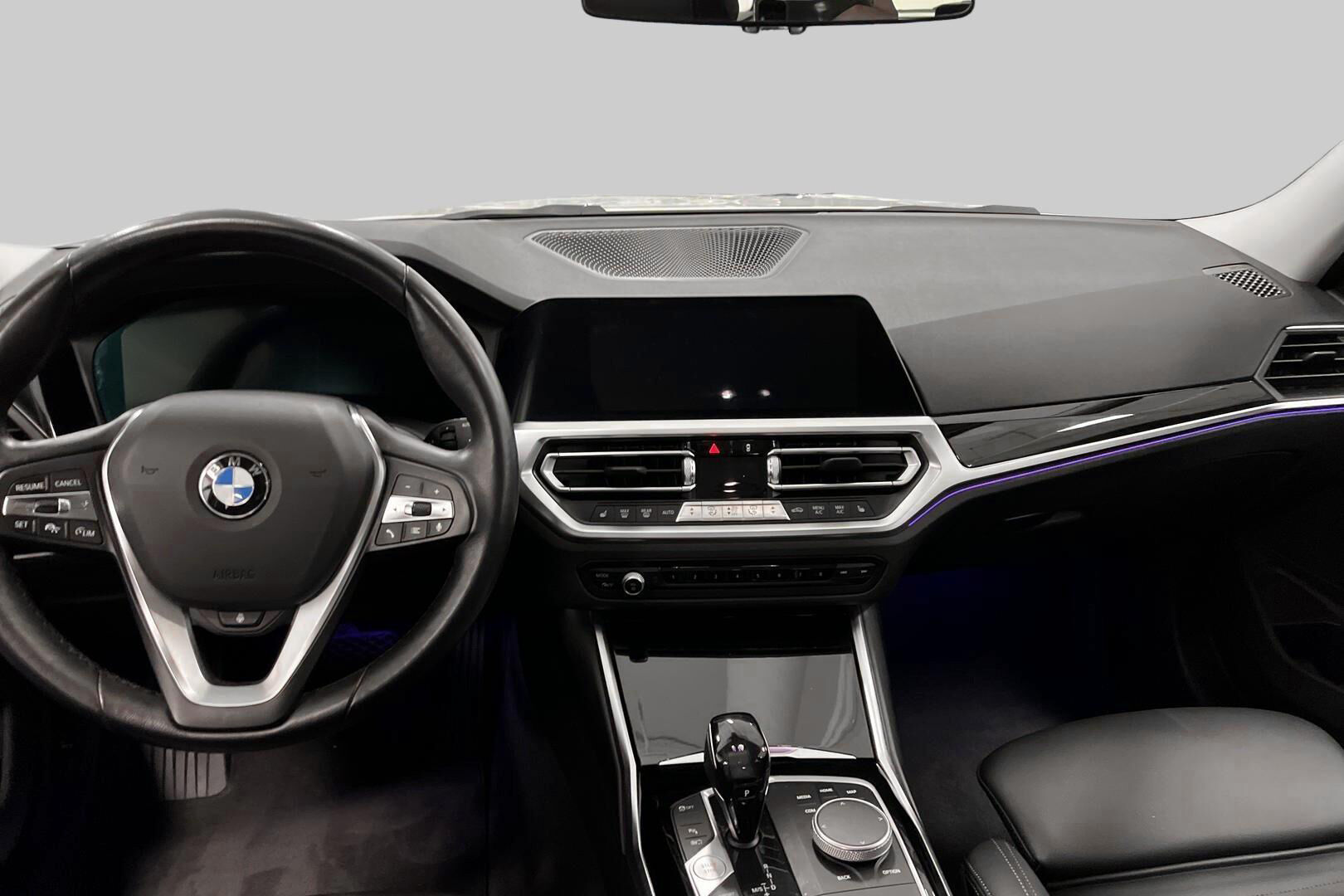 BMW 3-sarja iso kuva 12