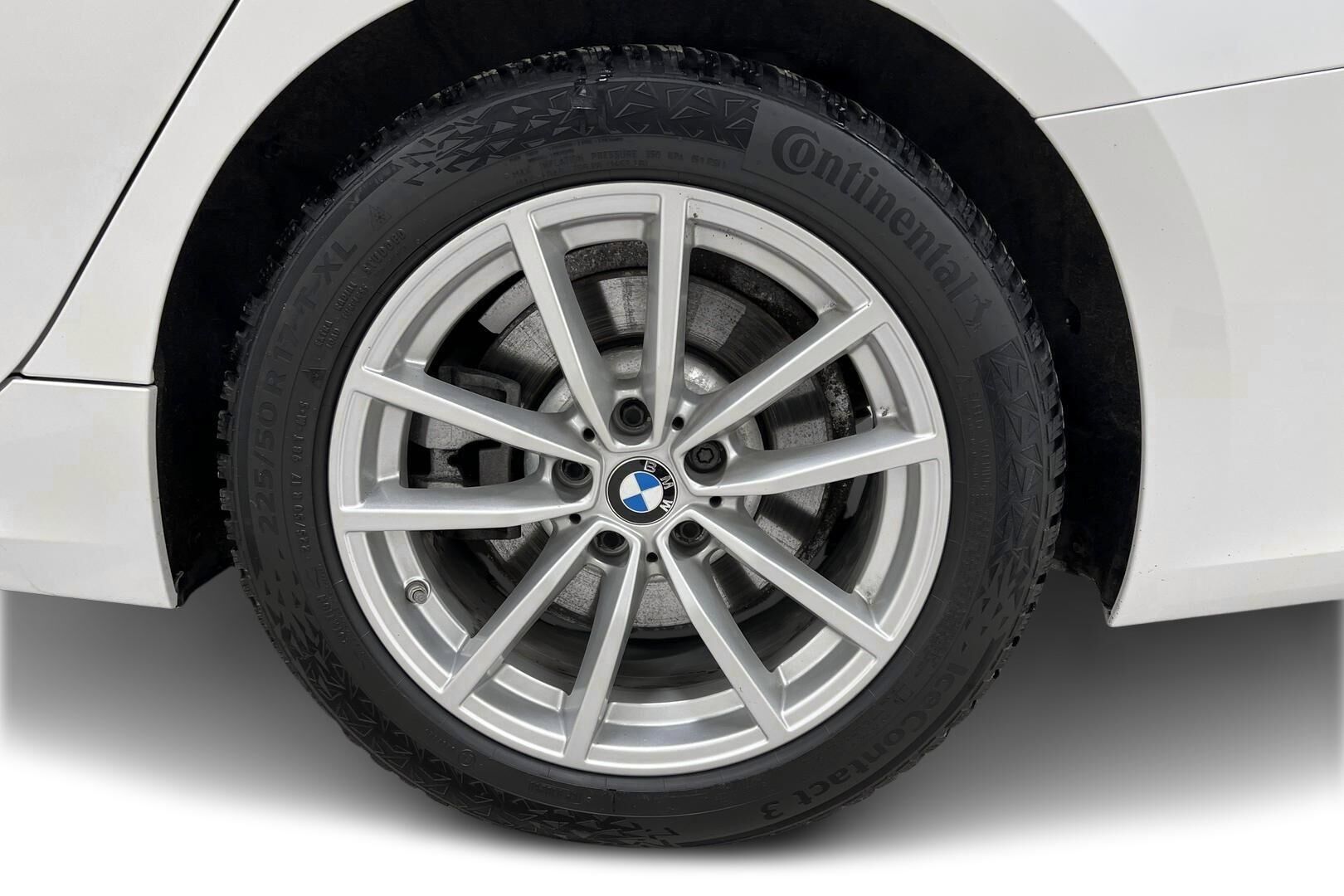 BMW 3-sarja iso kuva 14