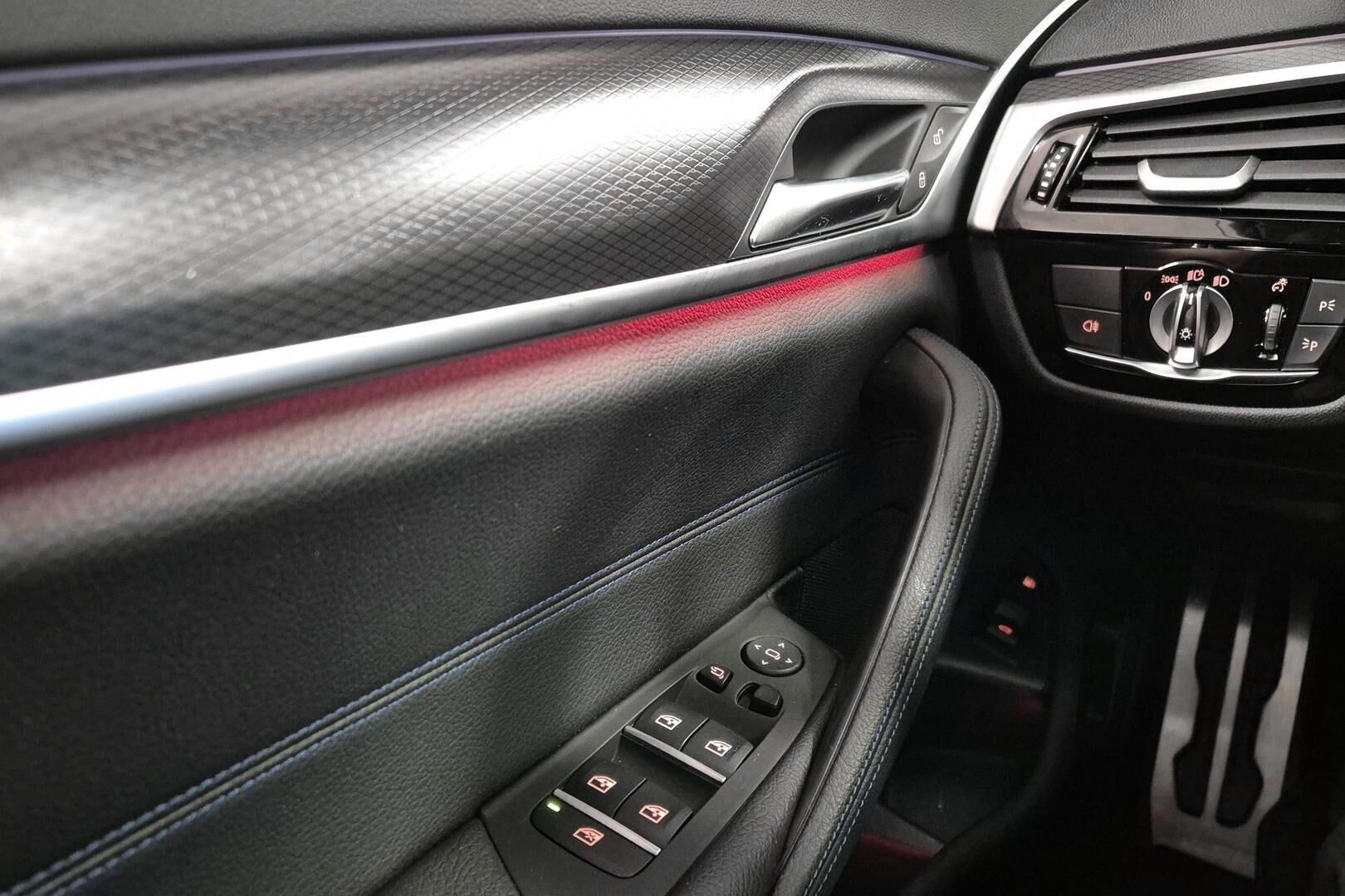 BMW 5-sarja iso kuva 17