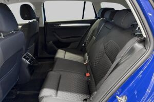 Skoda Superb esikatselu 21