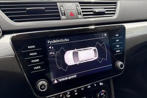 Skoda Superb esikatselu 15
