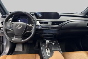 Lexus UX esikatselu 11