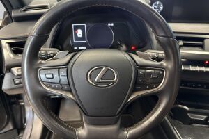 Lexus UX esikatselu 19